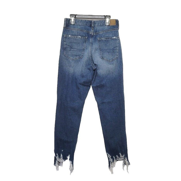 American Eagle Mom Jean Womens Size 2 High Rise Distressed Raw Hem Medium Wash - Picture 2 of 9